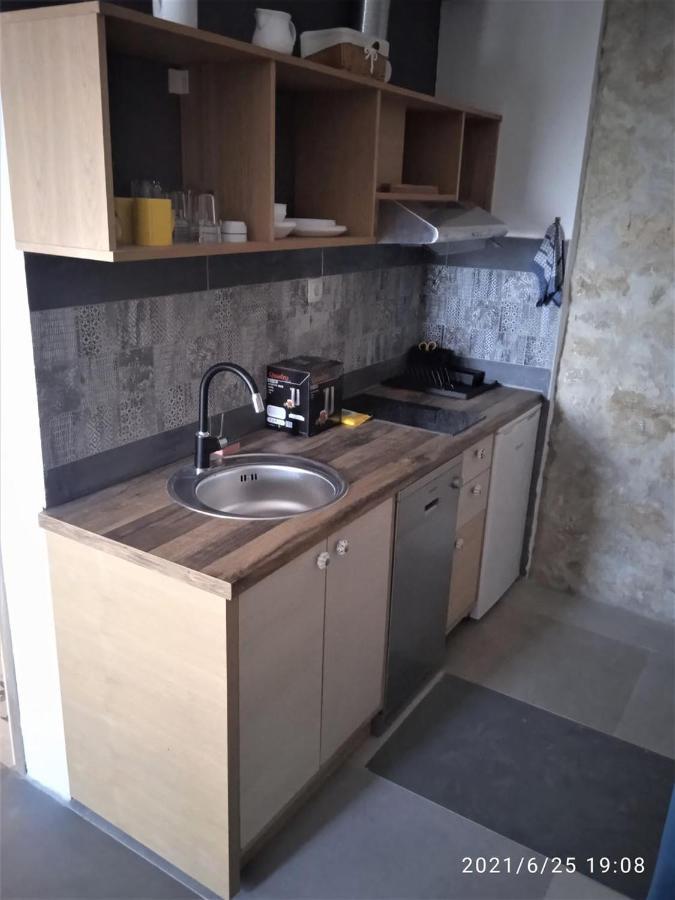 Stara Baška Agave Apartments מראה חיצוני תמונה